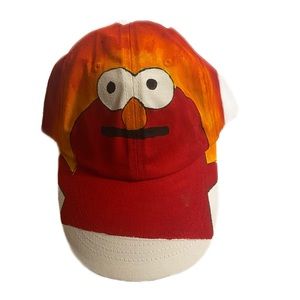 Best 25+ Deals for Elmo Hat | Poshmark